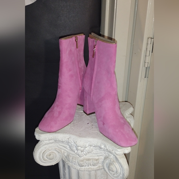 Sam Edelman Boots - Picture 10 of 16